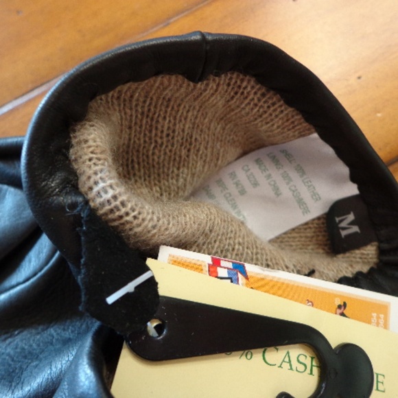 FIRM NWT Auclaire Glace Leather Cashmere Gloves Lining W's M Black - Picture 7 of 7